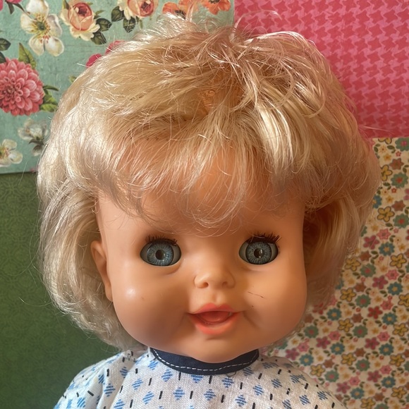 💙Vintage Regal Doll 15” tall Made in Canada - Picture 2 of 10